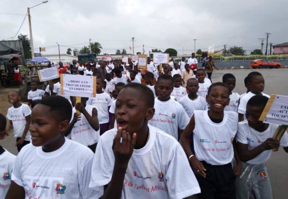 Journée de l’enfant Africain : une forte mobilisation d’enfants à Grand Bassam